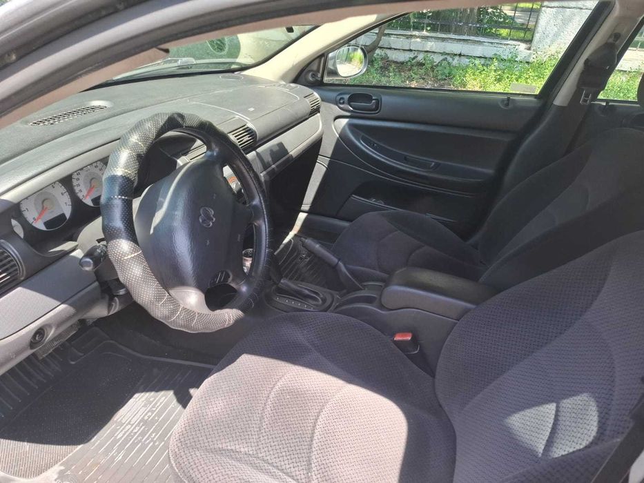 Dodge Stratus 2.4 2004 автомат
