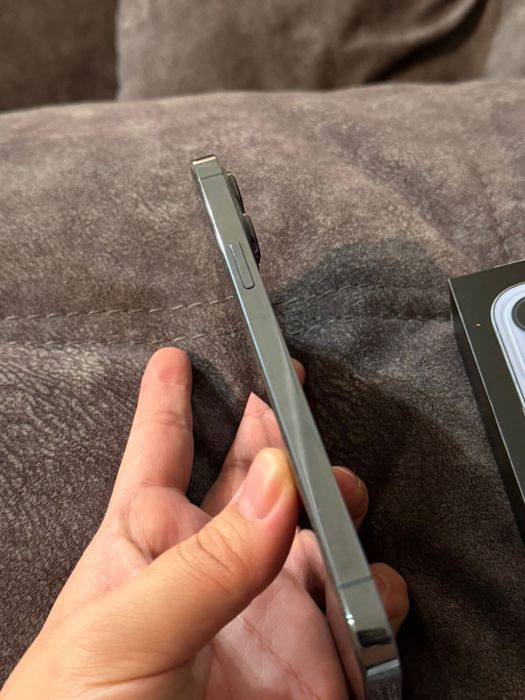 Продам Iphone 13 Pro Max