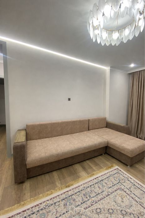 Диван раскладной с ящиком хранения