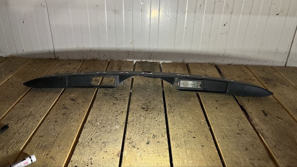 Лайстна багажник Dacia Logan