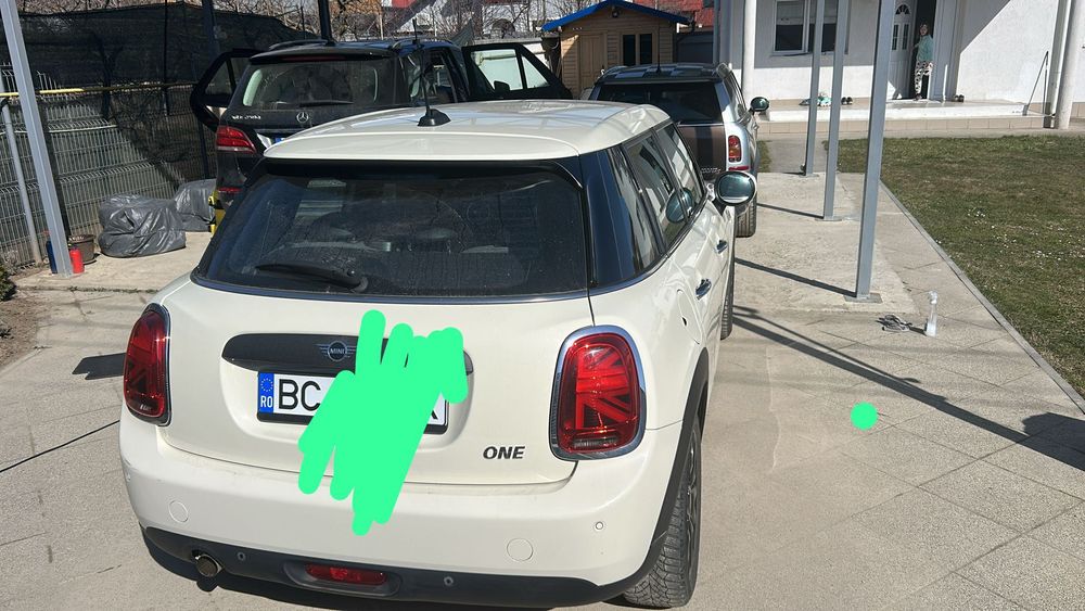 Vând Mini Cooper One