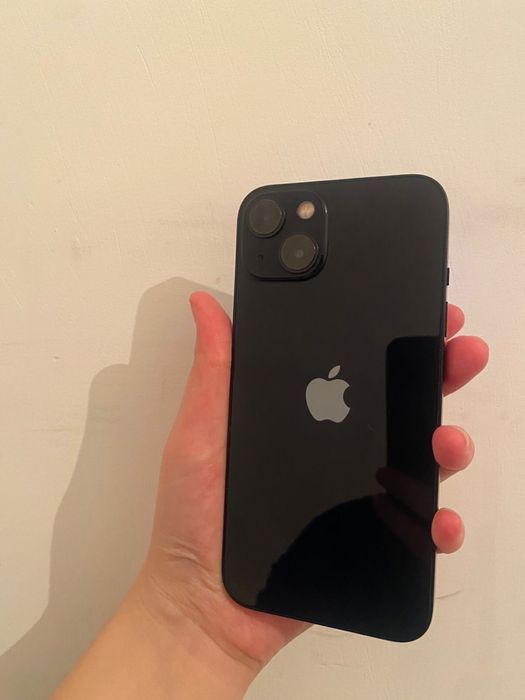 Iphone 13. Не вскрывался. С коробкой.