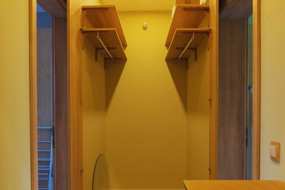 Дава се под наем Тристаен апартамент в София, Красно село - 92 кв.м за 663 € - Снимка #3