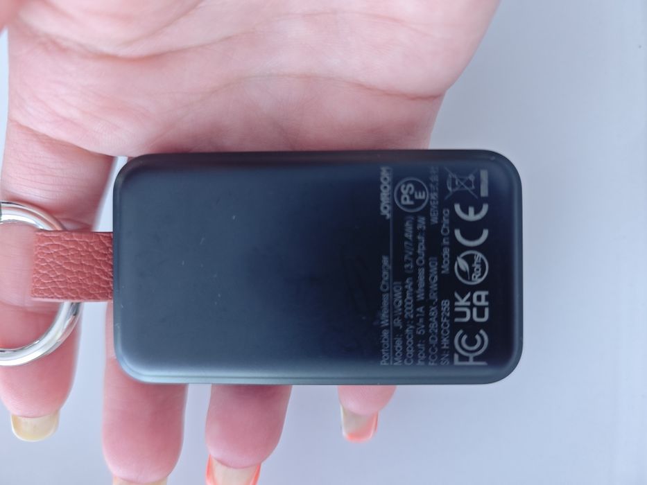 Power bank  и слушалки за I Phone
