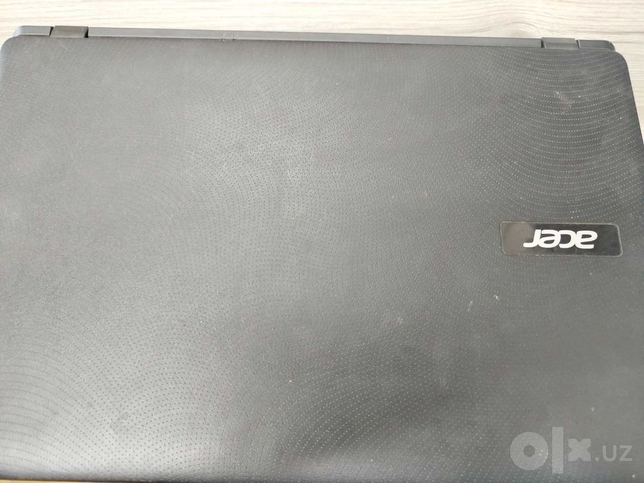 Noetbuk acer sotiladi yahshi holatda.