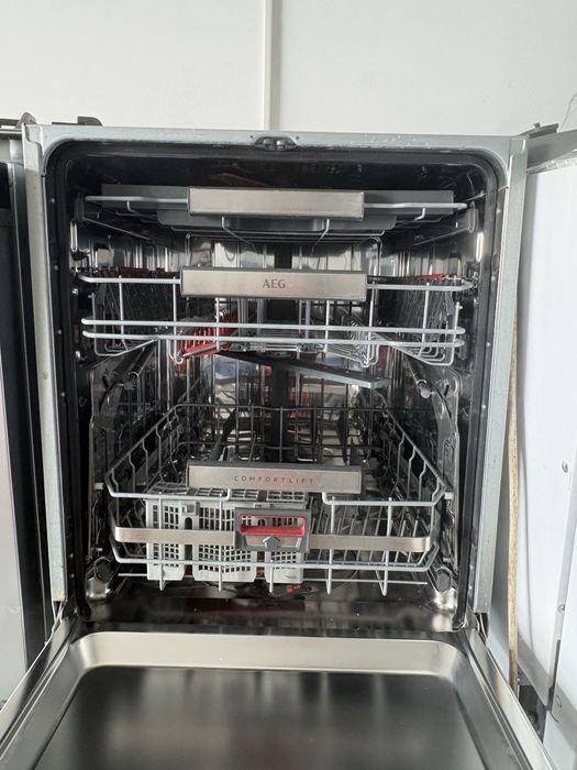 Свободностояща съдомиялна машина AEG FFB63806PM  60 см.13 комплекта