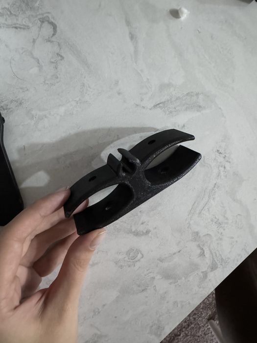 Держатель для кабеля