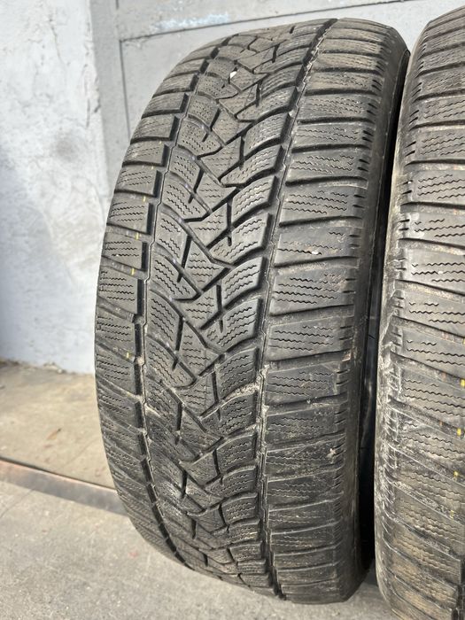 2 бр. зимни гуми 205/55/16 Dunlop 5,5 mm DOT 0519