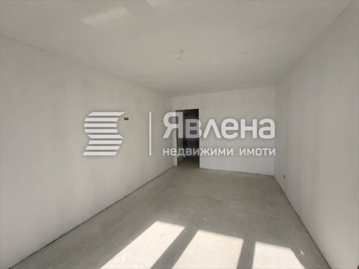 Продава се Двустаен апартамент в Благоевград, Запад - 75 кв.м за 1120 €/кв.м - Снимка #3