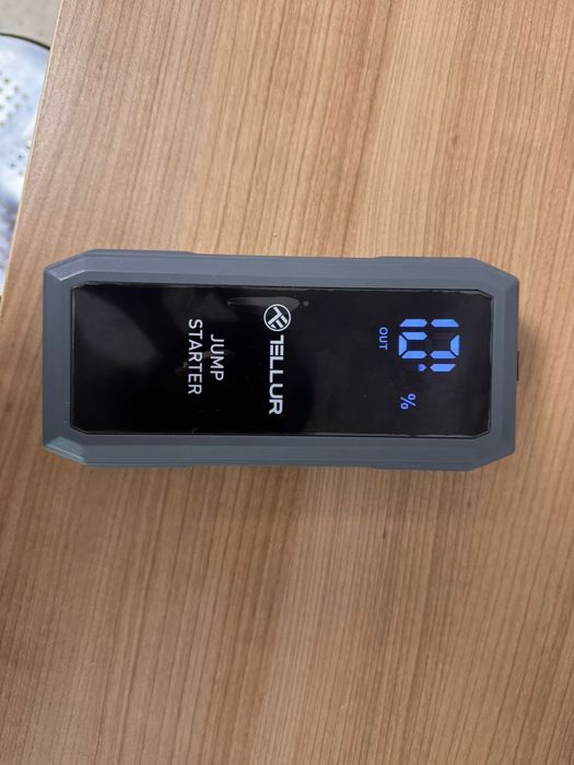 Starter auto portabil
