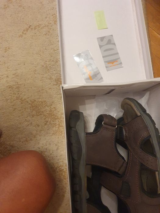 Мъжки обувки и сандали