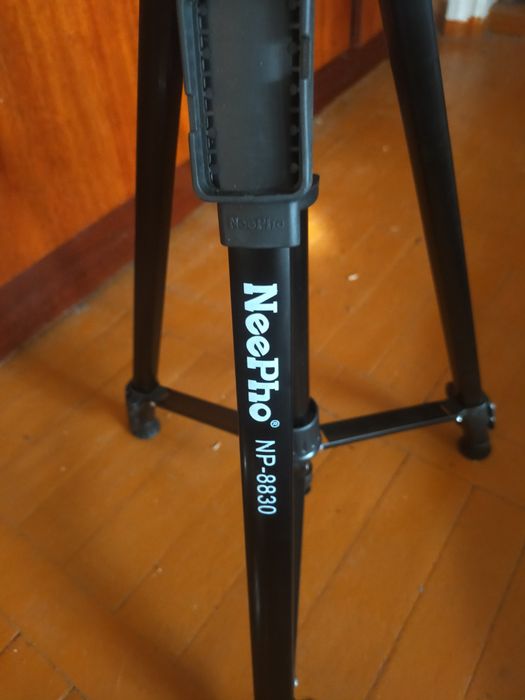 Штатив новый с чехлом