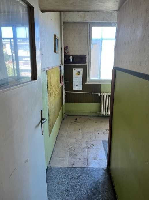 Продава се Двустаен апартамент в София, Център - 67 кв.м за 1777 €/кв.м - Снимка #2