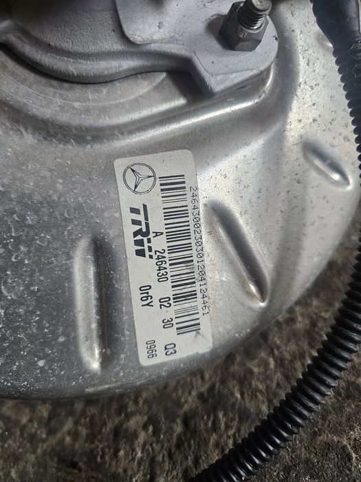 Pompă servofrână MERCEDES BENZ W176 Clasa A 2013 A246430