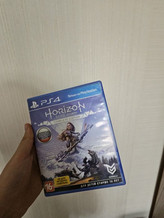 Продам ps4 состояние отличное