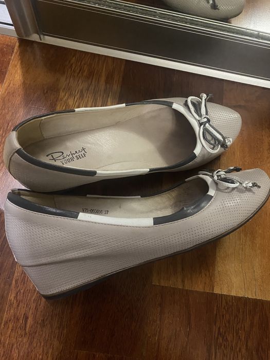 Продам женские обуви размер 37