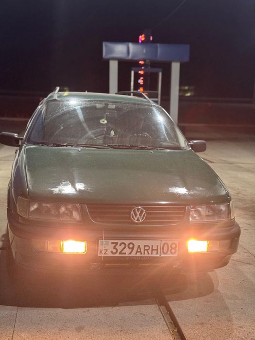 Volkswagen Passat, 1994