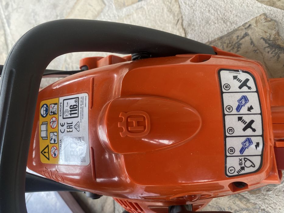 Husqvarna бензинова резчка НОВА