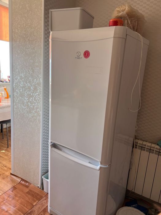 Продается Холодильник