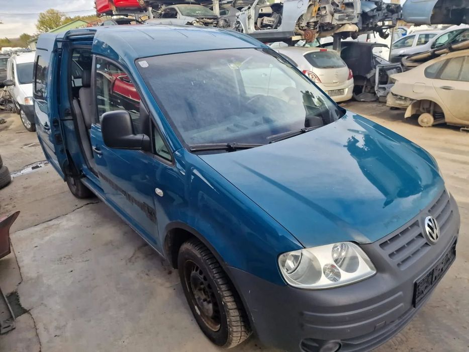 Dezmembram Volkswagen Caddy Life, an 2007, 1.9 TDI cod BJB