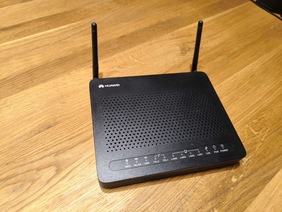 Оптичен рутер Nokia G-2425G-A + подарък