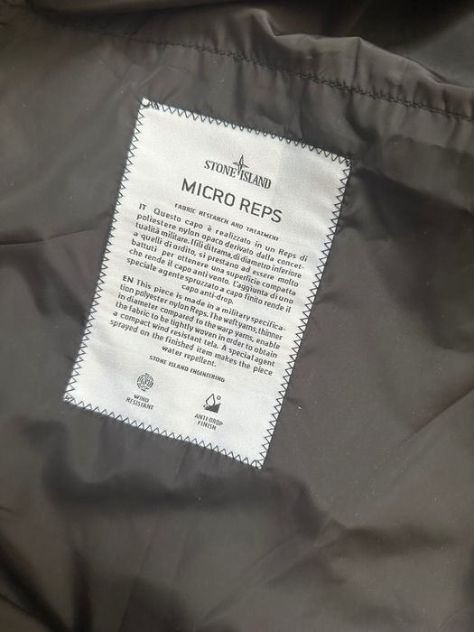 Jacheta Micro Reps de la Stone Island