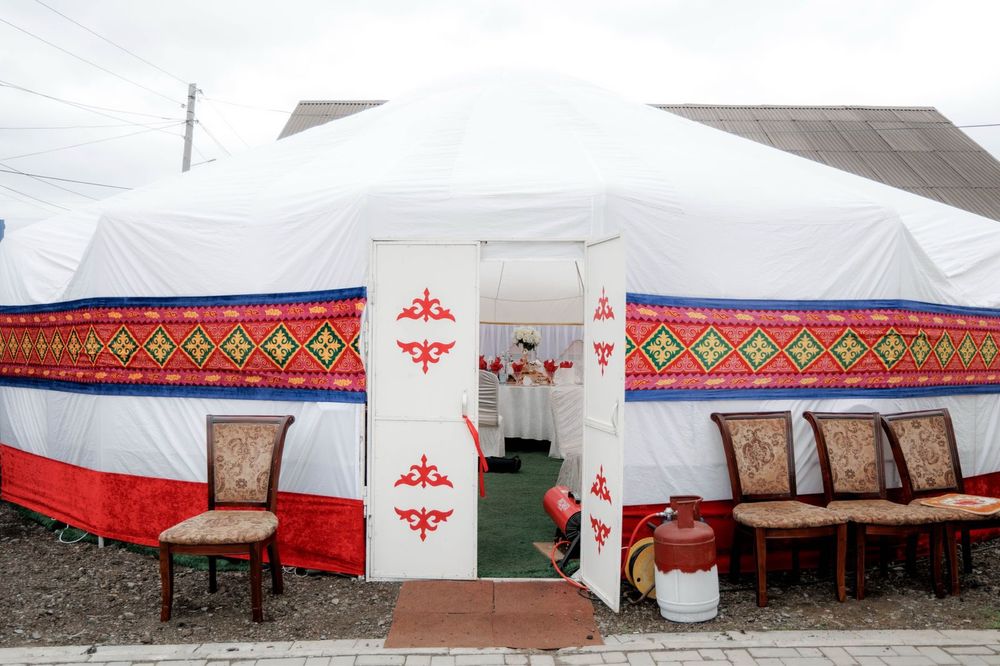 Сдается в аренду юрта и палатка .