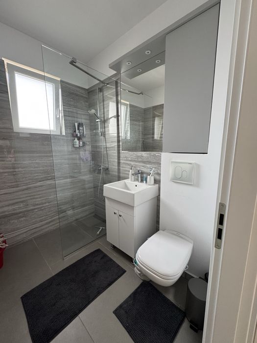 Proprietar inchiriez apartament 2 camere Dumbravita (in spate la Decathlon)