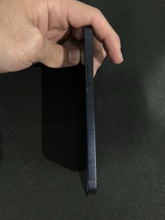 СРОЧНО ПРОДАМ! Айфон 12 ,128 гб черный iPhone 12