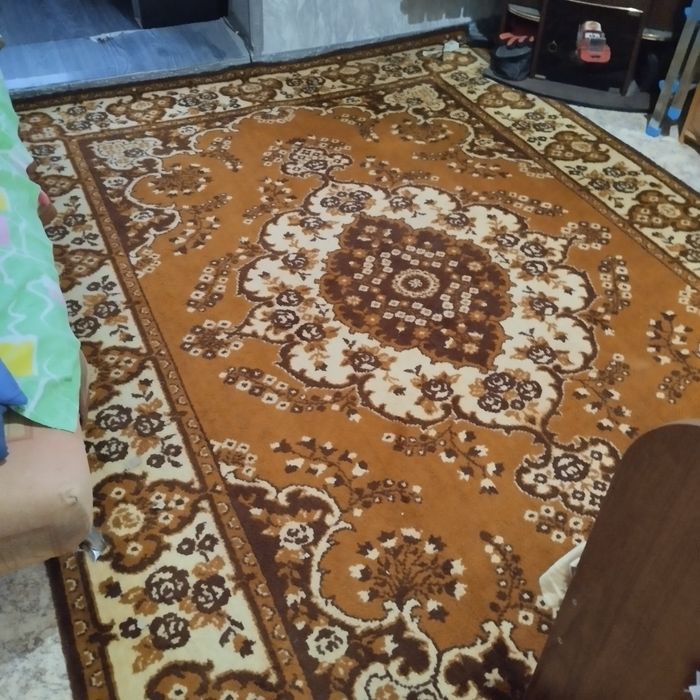 Продам хорошие ковры