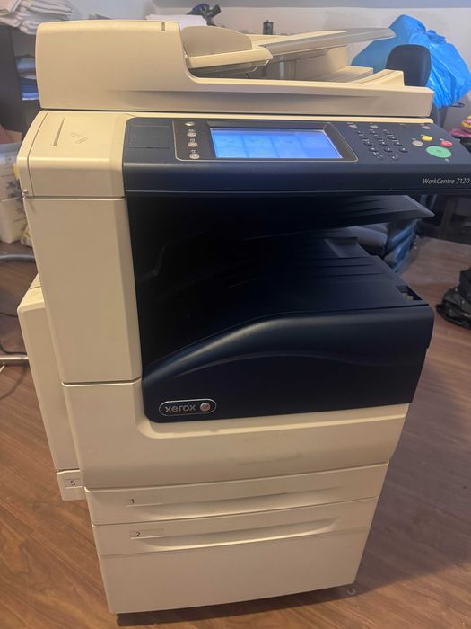 imprimanta profesionala Xerox 7120