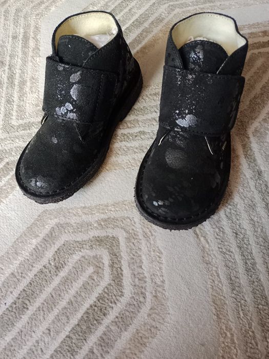 Продам ботинки Primigi