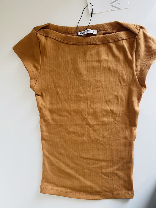 Zara топове различни модели