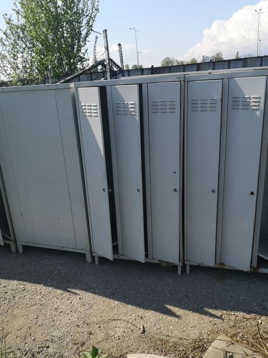 Метални гардеробчета