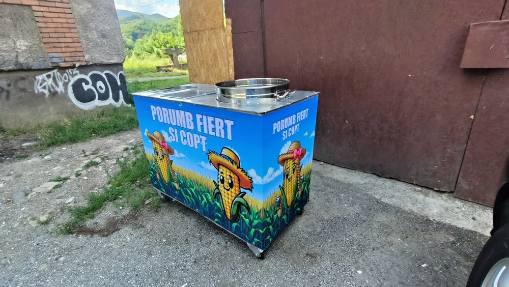 Stand/Masă/ Tonetă Porumb fiert și copt