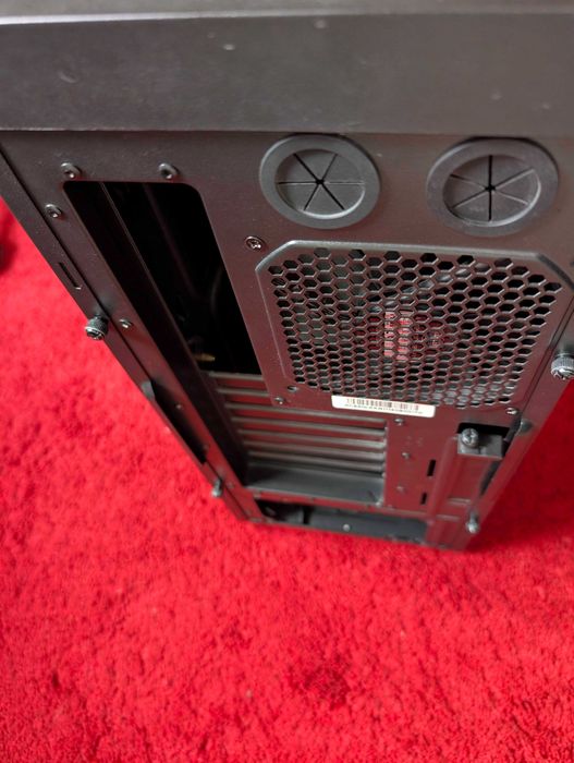 Кутия Coolermaster Silencio 650 Pure // Като нова