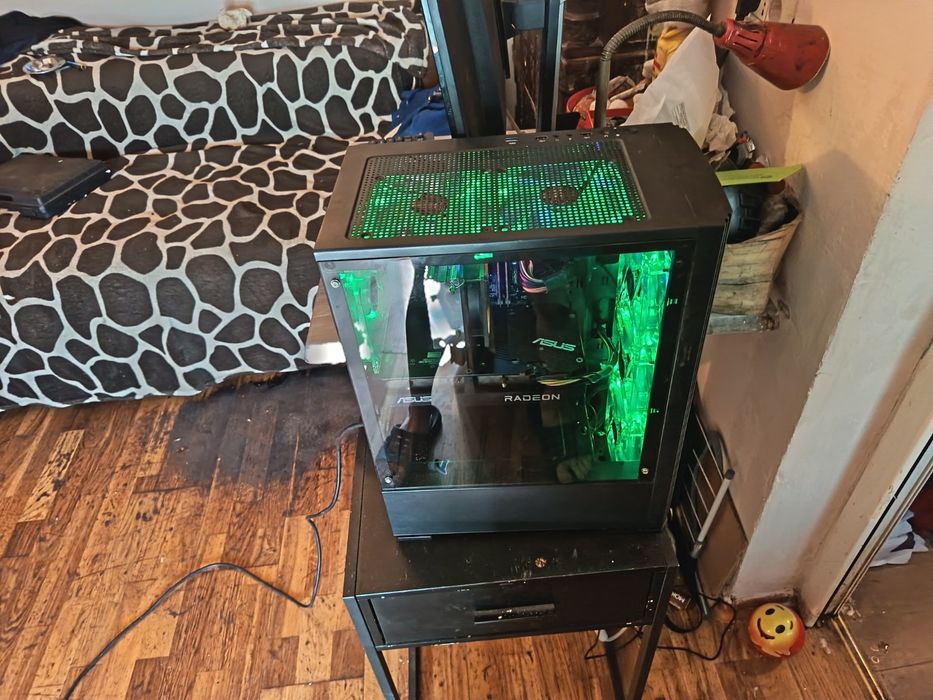 Reparatii telefoane PC laptopuri tablete