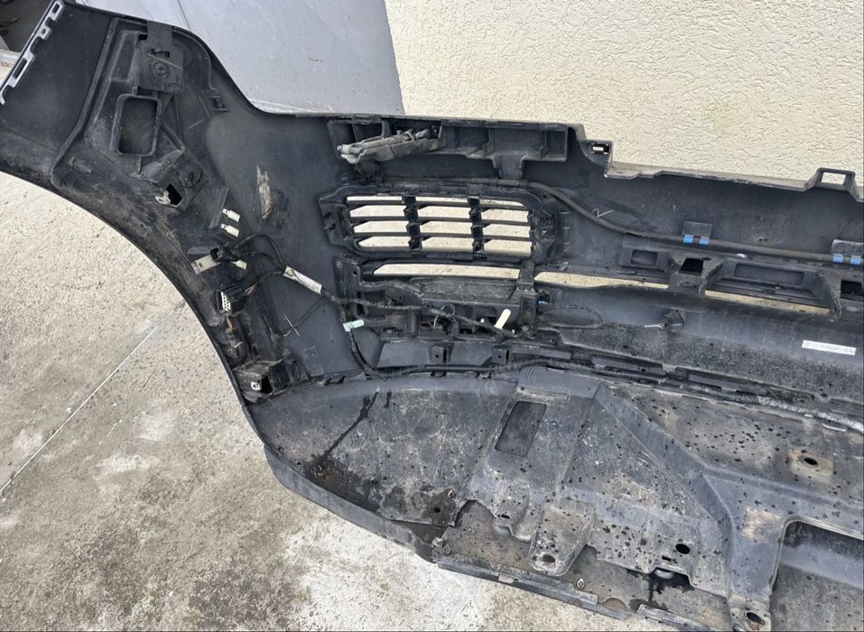 Bara fata completa Range Rover Vogue 2014+L405 2 Cameri 6 Parking
