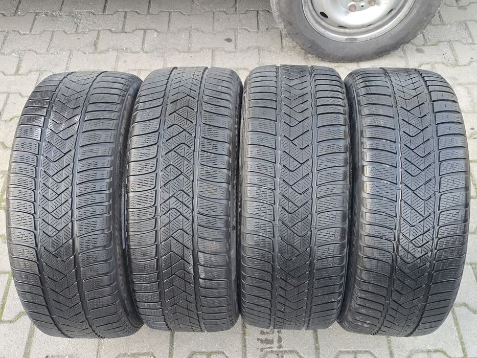 245 45 19 .Pirelli 2 бр.