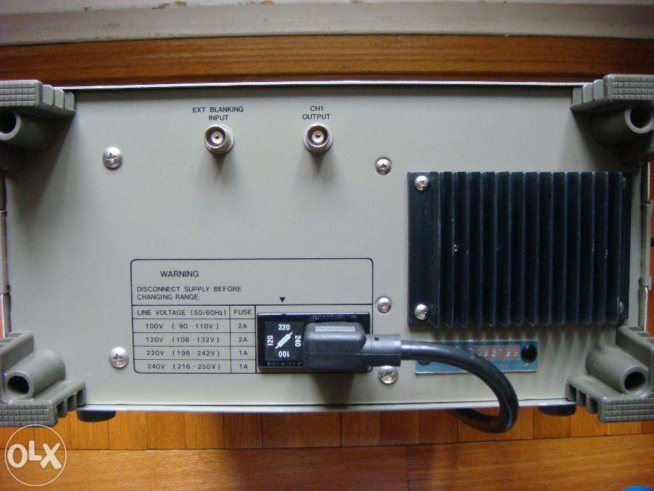 Osciloscop Leader model 1021 20 MHz 2 spoturi