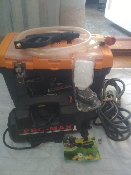 Продам мойку высокого давления (карчер)