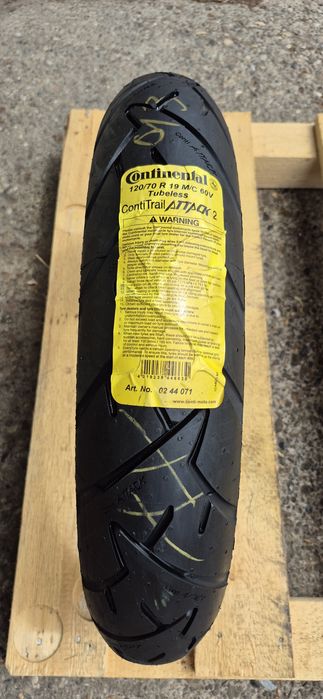 O anvelopa moto noua Continental 120/70 R19M/C.