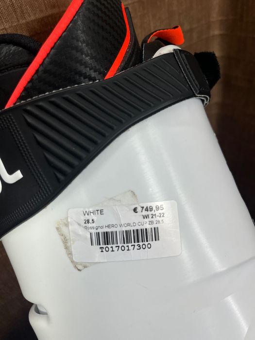 Ски обувки Rossignol Hero World Cup ZB 130 / 28/28,5см. стелка