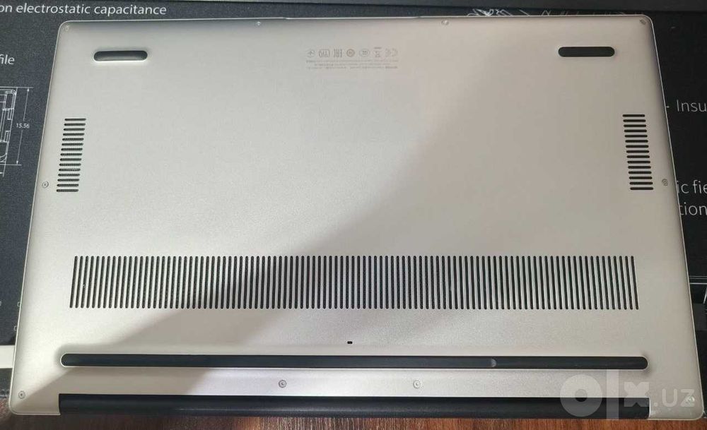 Офисный ноутбук Huawei MateBook D15 (I3 8/256)