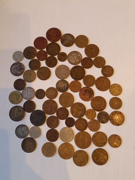 Монеты продаю разные, разных времён