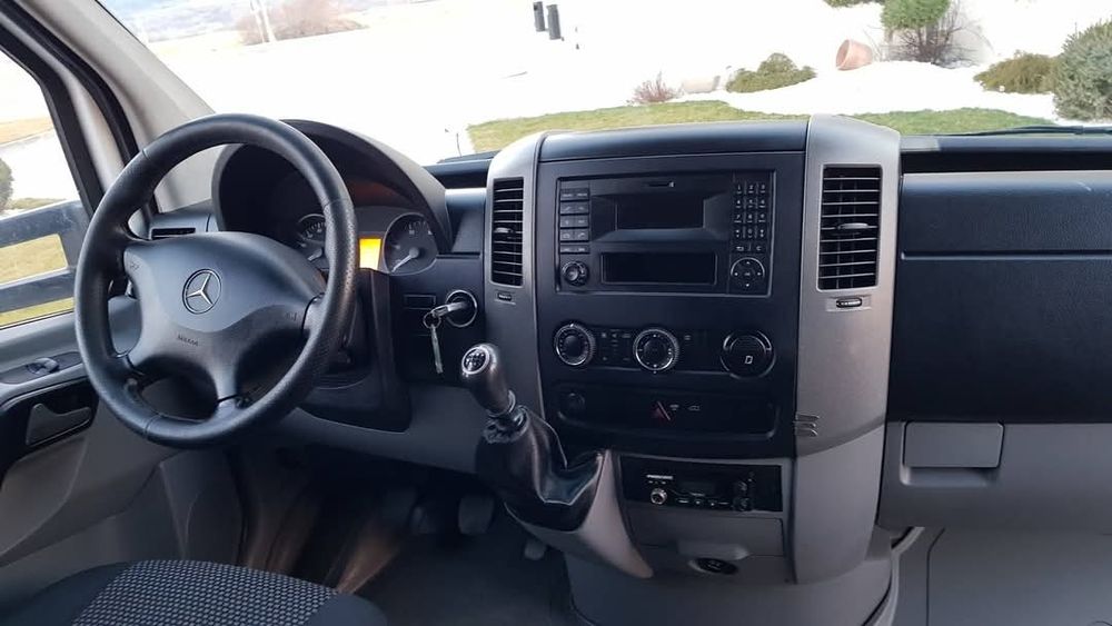 Mercedes sprinter 313 cdi 2015 izoterma  recent adus în Ro stare impecabilă ( Iveco Renault  Crafter Fiat  )