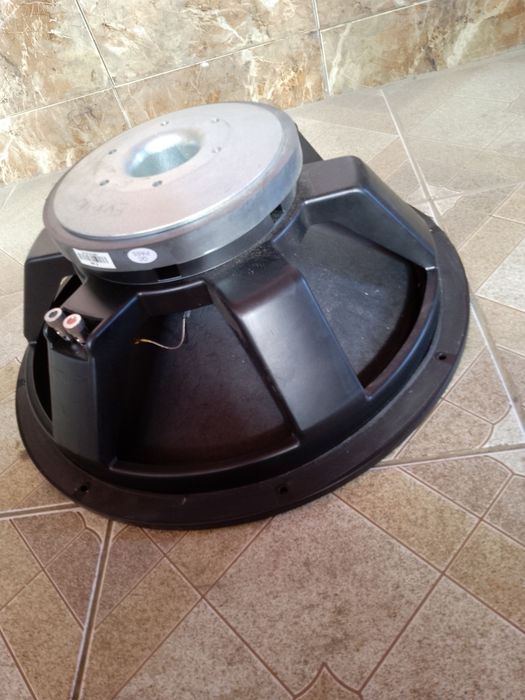 Difuzoare 18 blues tech 18hn rcf dynacord noi