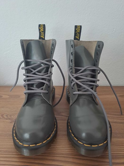 Кубинки Dr. Martens