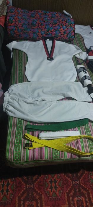 Кимано и экипировка в комплекте