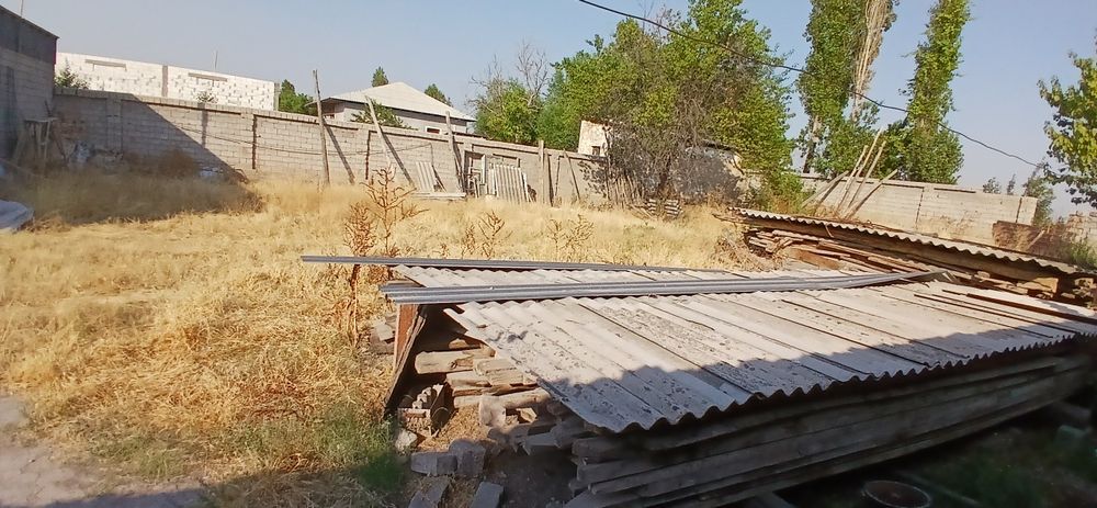 Yer sotiladi 6 sotix nari telefonda kelishladi